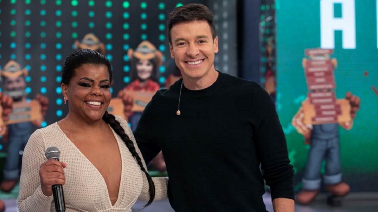 Com Tati Quebra Barraco, “Hora do Faro” explode, bate recorde em SP e no RJ e vence Eliana pela segunda semana consecutiva